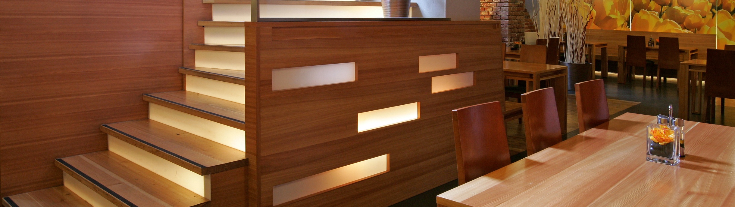 RESTAURACE TULIP